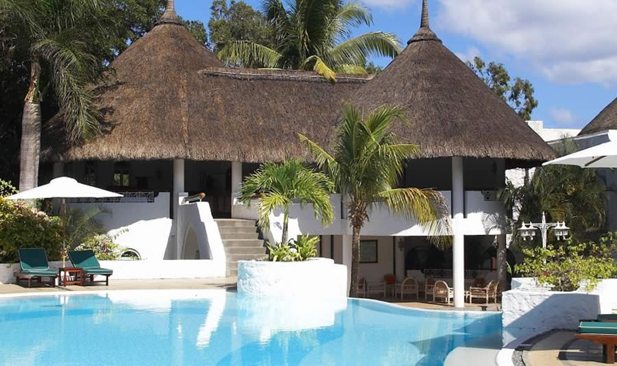 Le Casuarina Hotel Swimming Pool